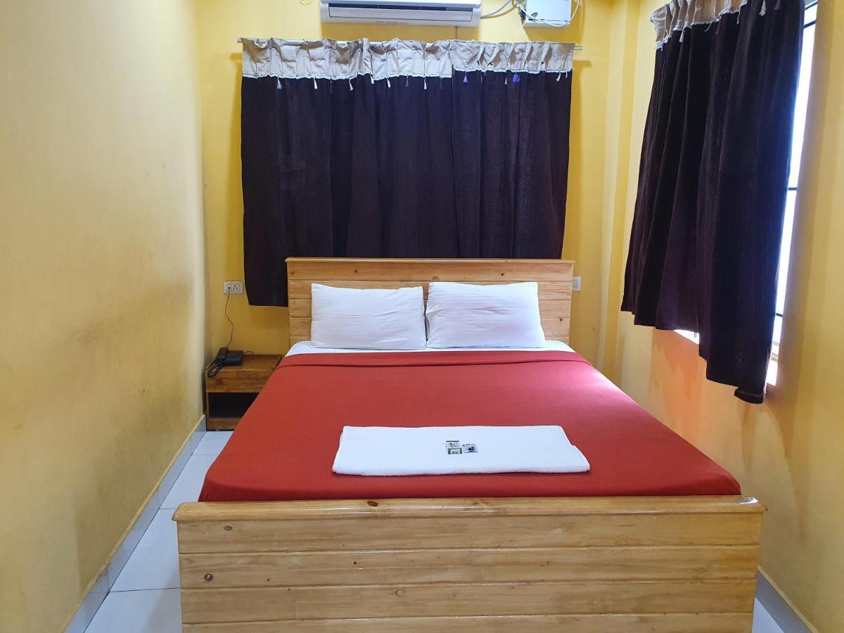 Le Hotel Host Tiruchirappalli Exteriör bild