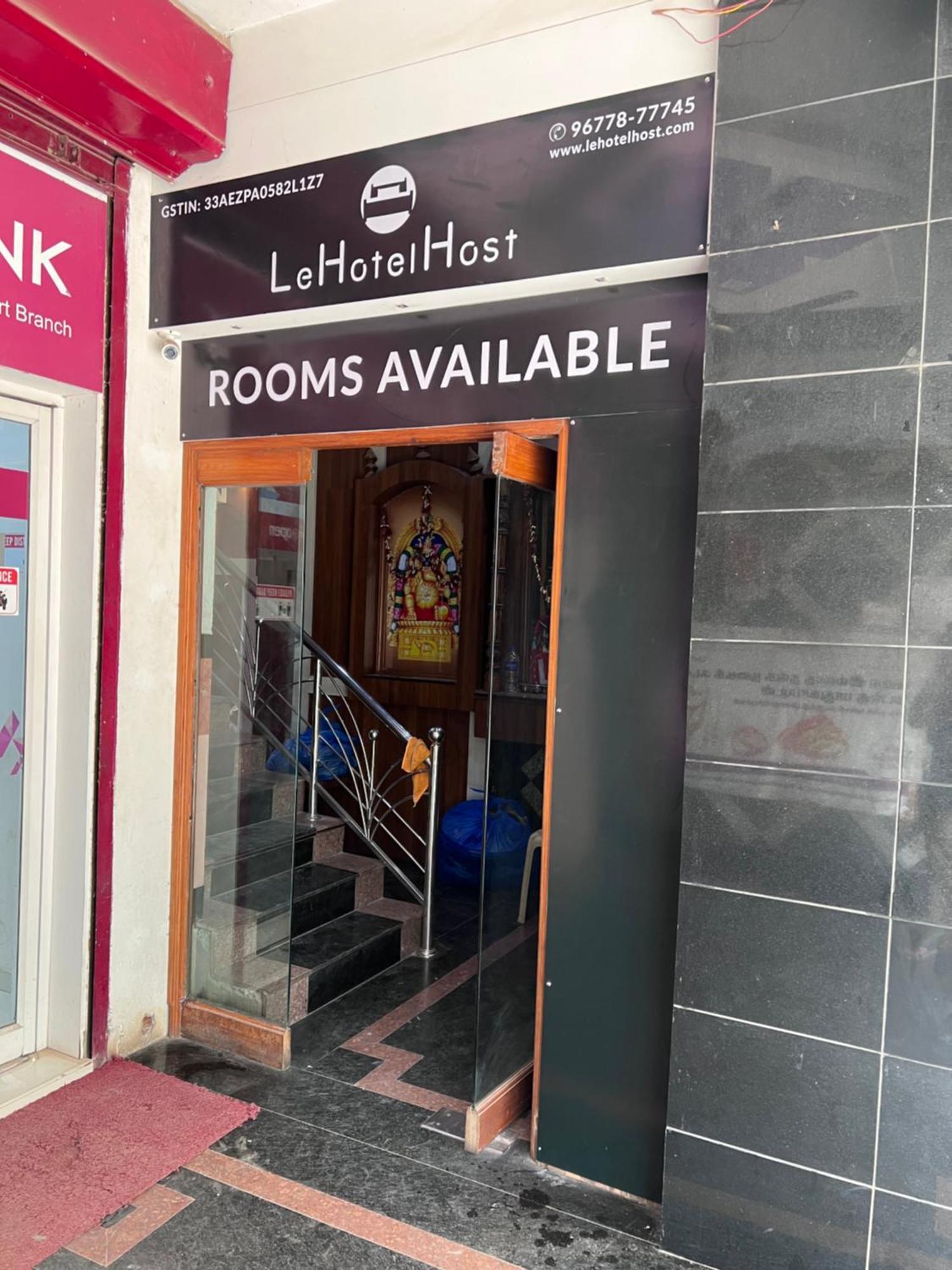 Le Hotel Host Tiruchirappalli Exteriör bild